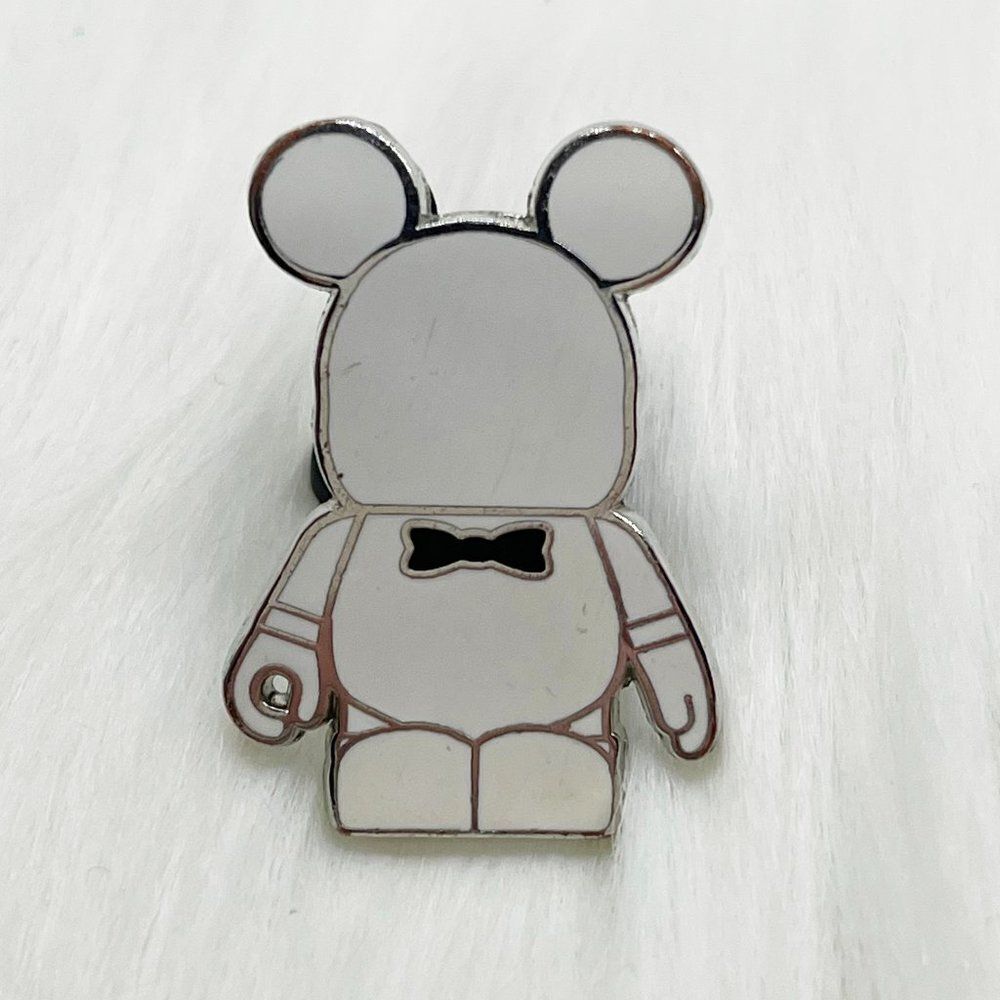 🔮‎ 5/$25 Disney Vinylmation Mickey Mouse Bow Tie Pin